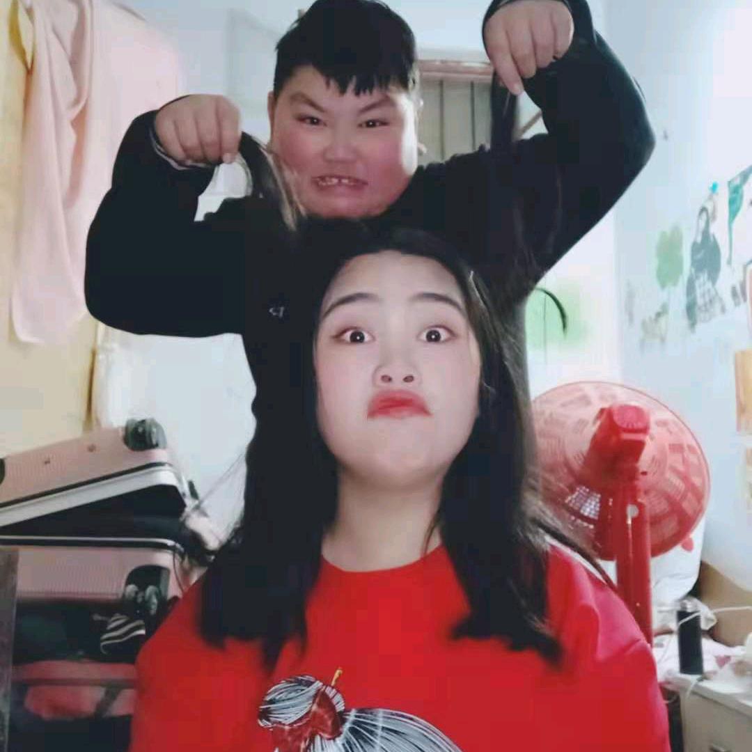 老王夫妻的快乐生活😀😄😜