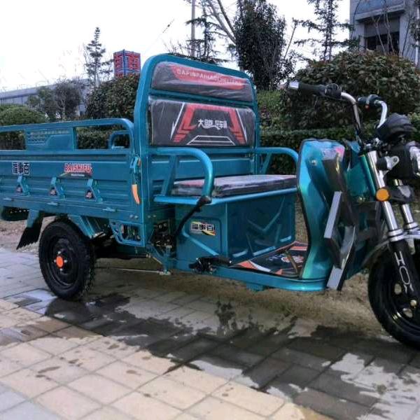 百事福电动三轮车
