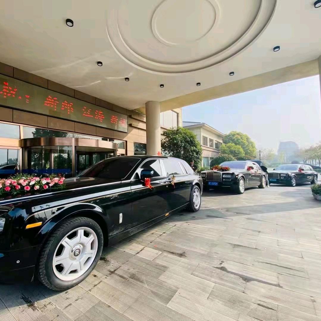 徐州  • 『亿顺』 顶级 婚车