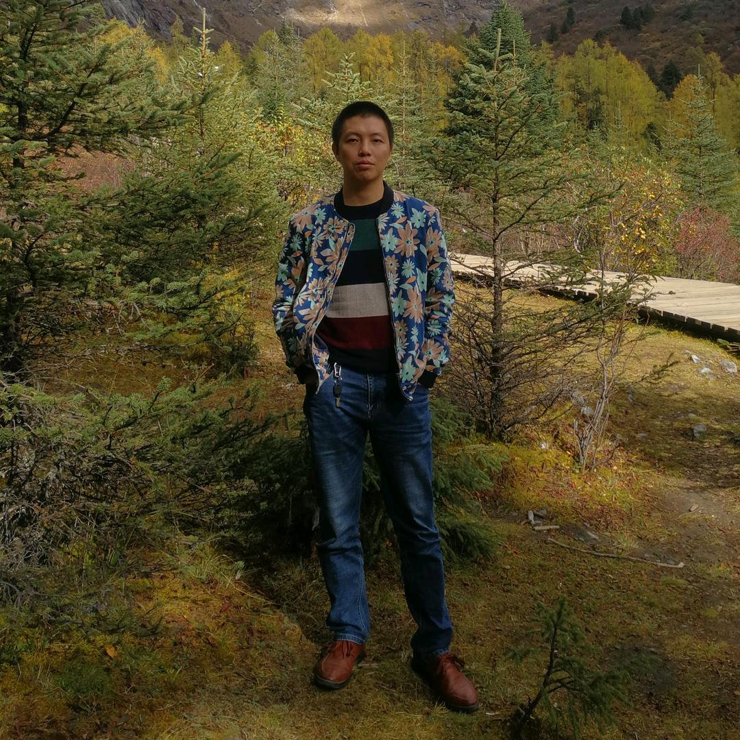 破影而出