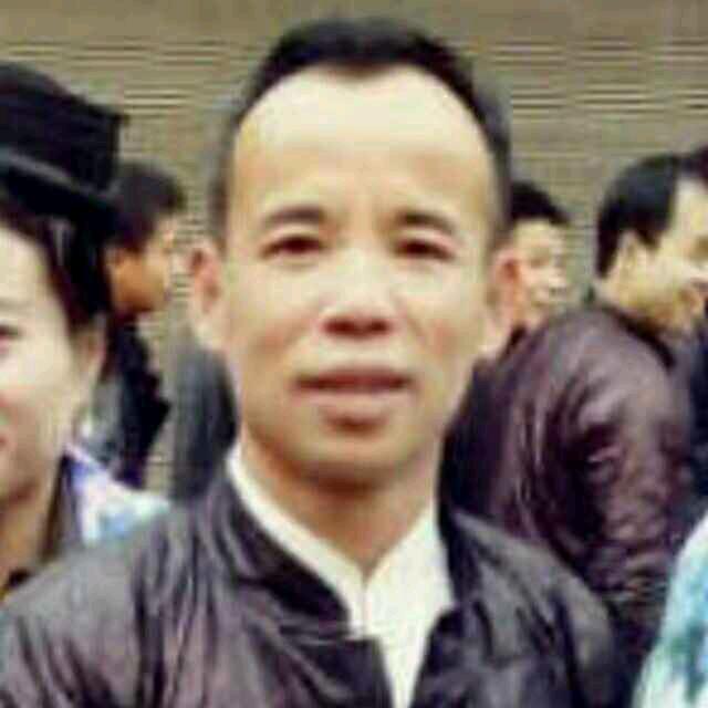 洋洞琵琶制作工厂、歌师杨必宁