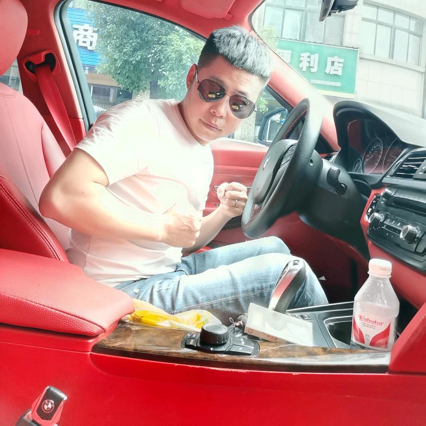 刘刘大顺