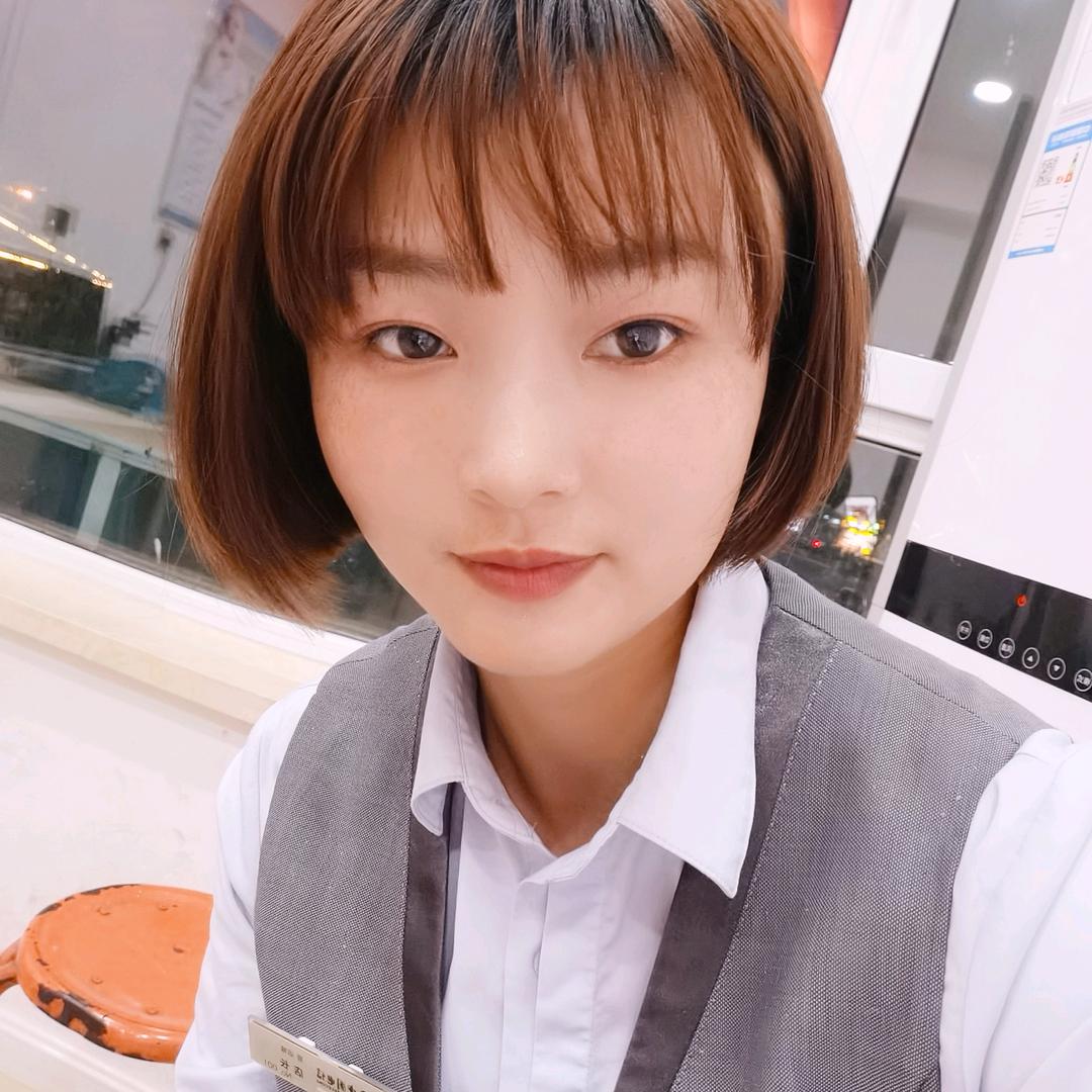 电信龙兴北街营业厅星儿