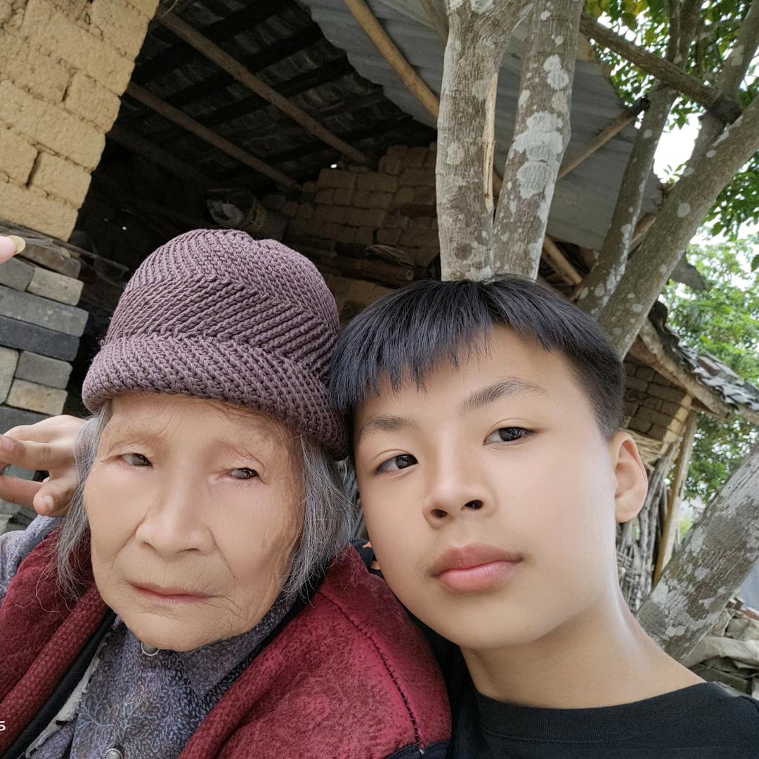 吴子杰(每晚7:30直播)