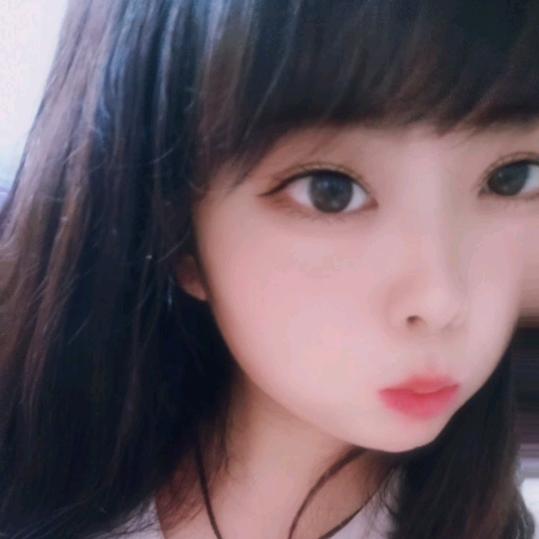 依依