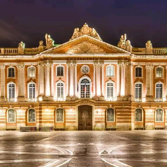 专业门窗定制及全屋装修