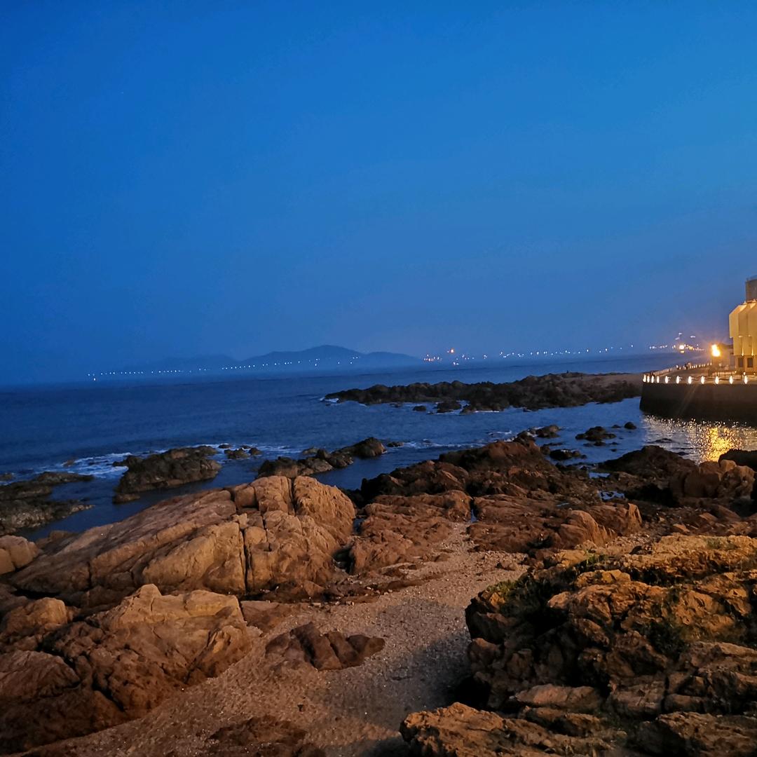 风华正茂 八方来财