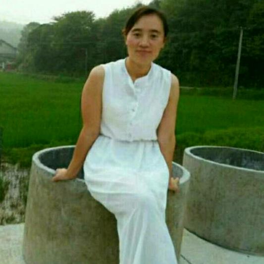 云南元控电器老板娘