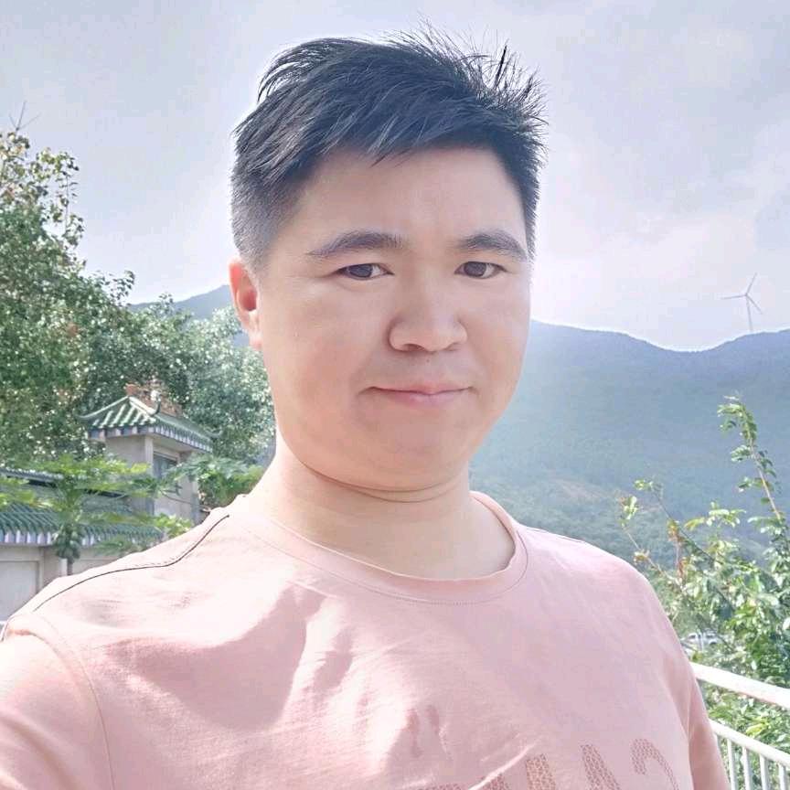呈滔