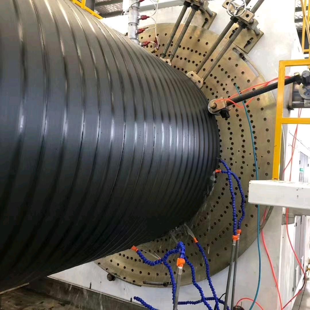 荣冠管业- 李国松