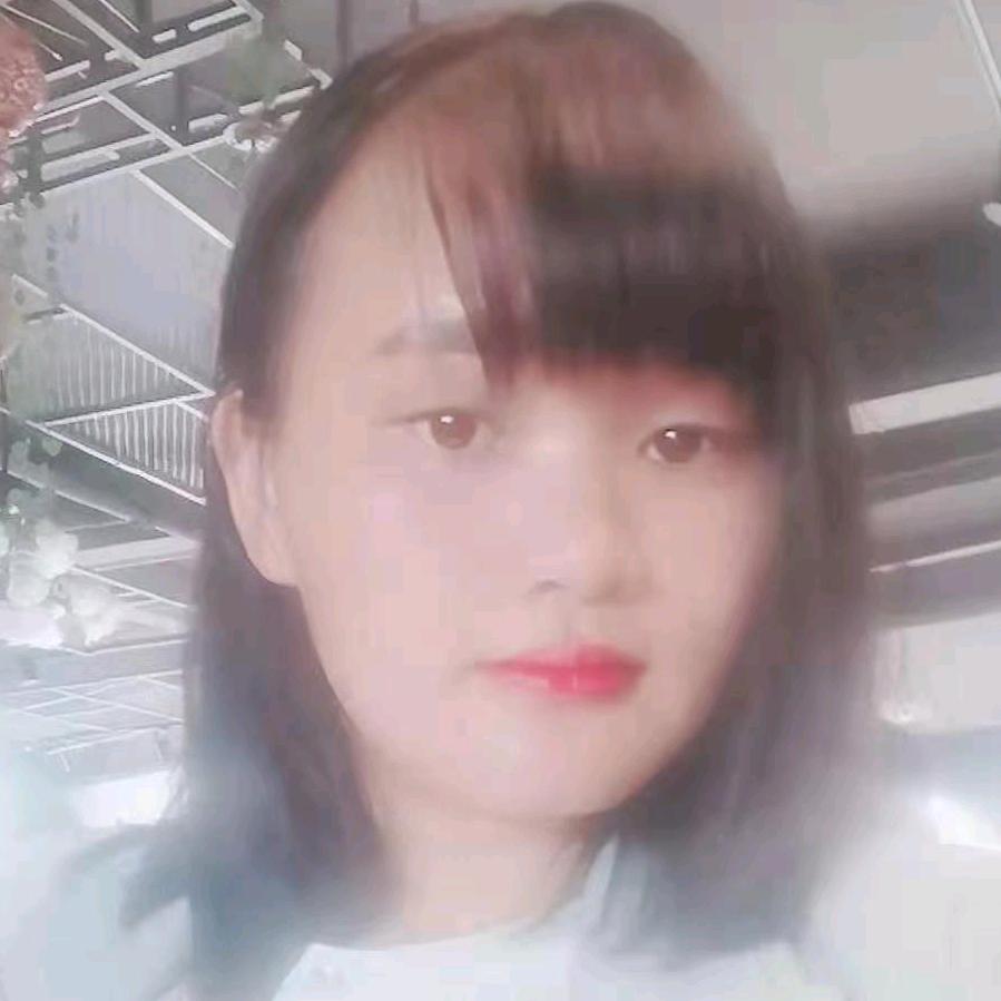 昆明楼市琳琳小女人