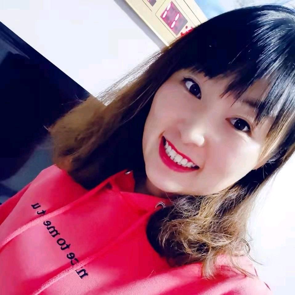 我是艳艳吖