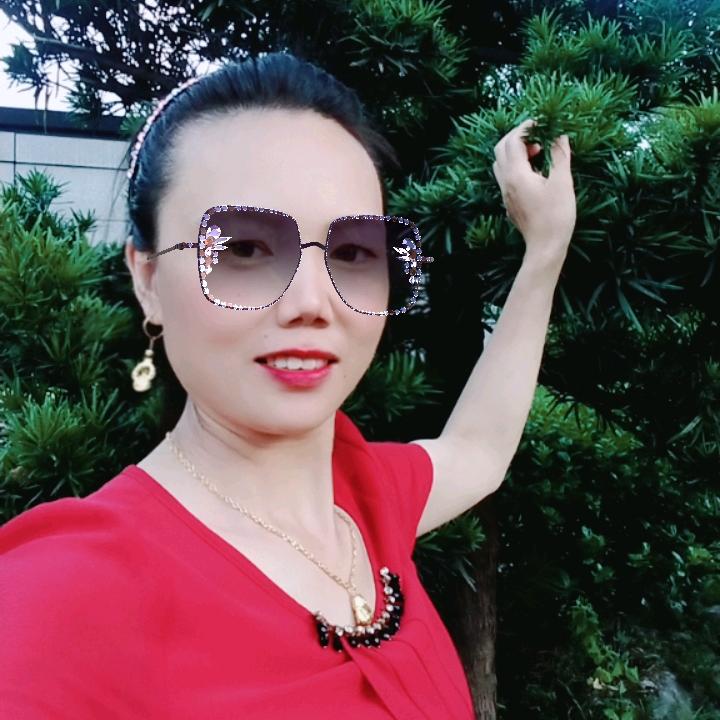 微笑的彩虹