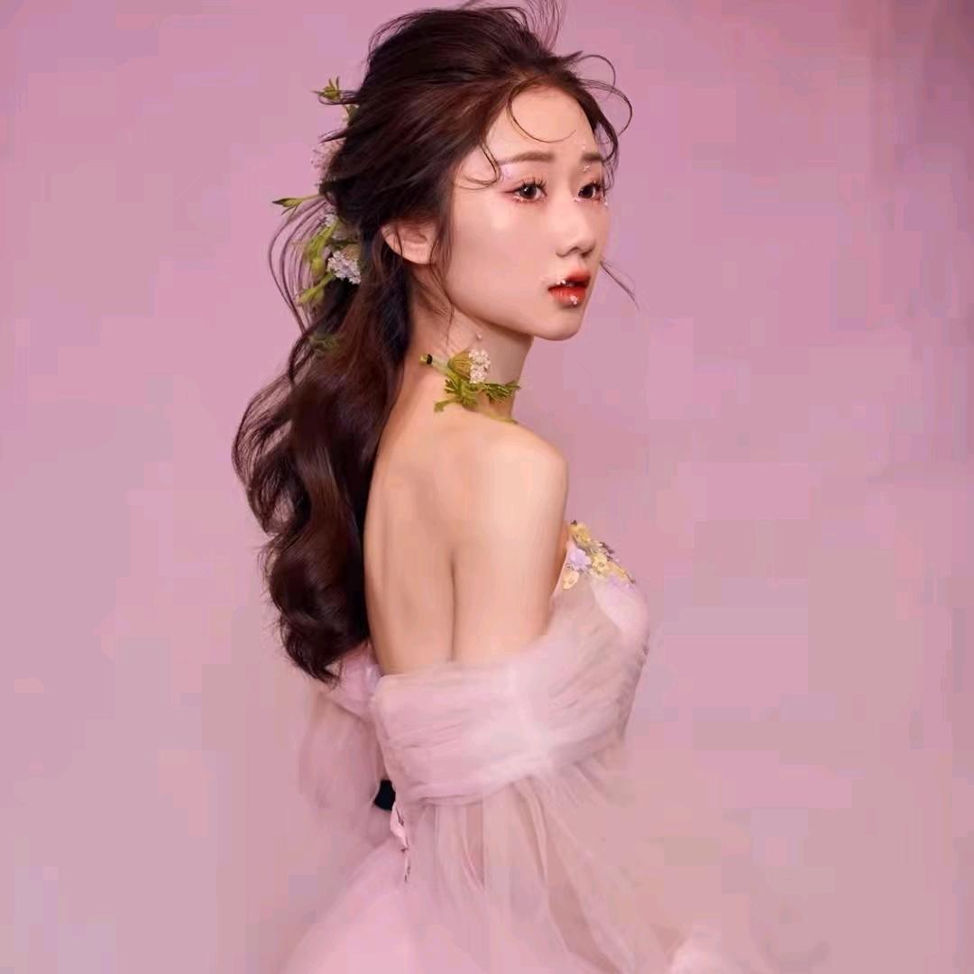一个柠檬^