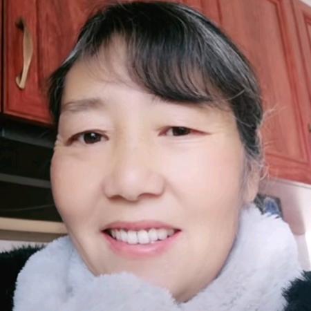 玉芬姐。每晚18:18开播
