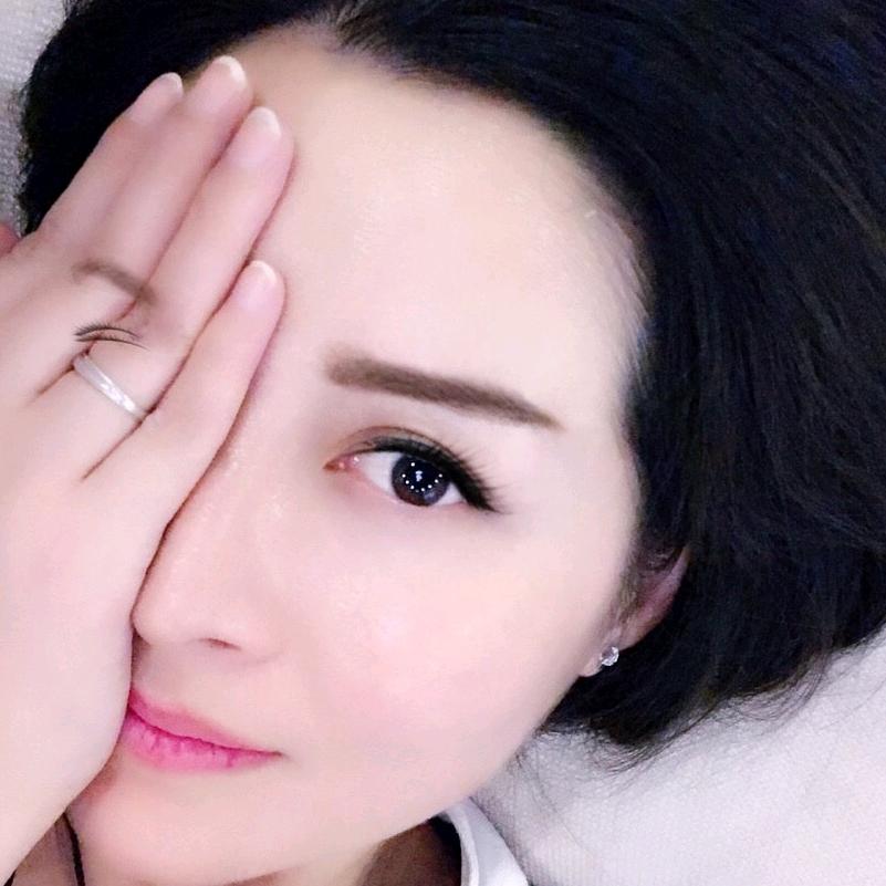 爱人皇后女装旗舰店