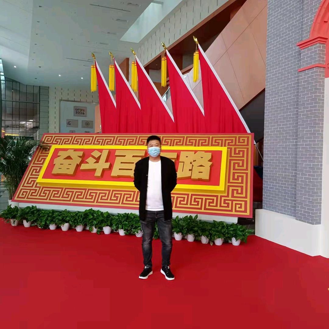 华♬哥