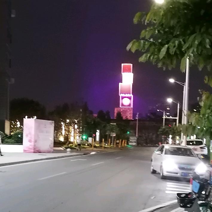 32426879，我在风雨中