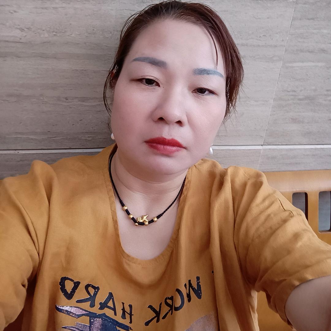 龙山县万好家居阮