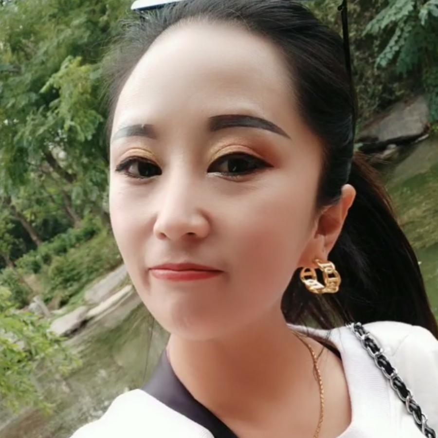 show摄影166053784