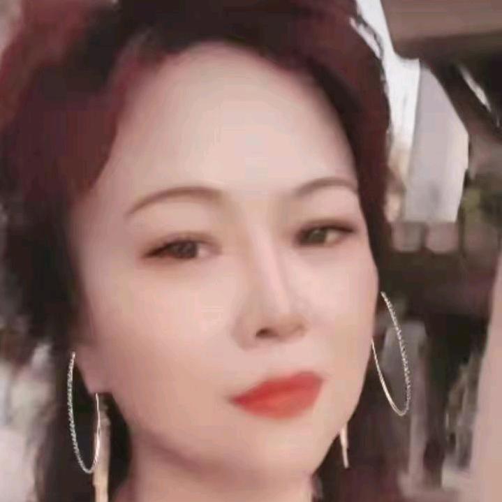佳佳
