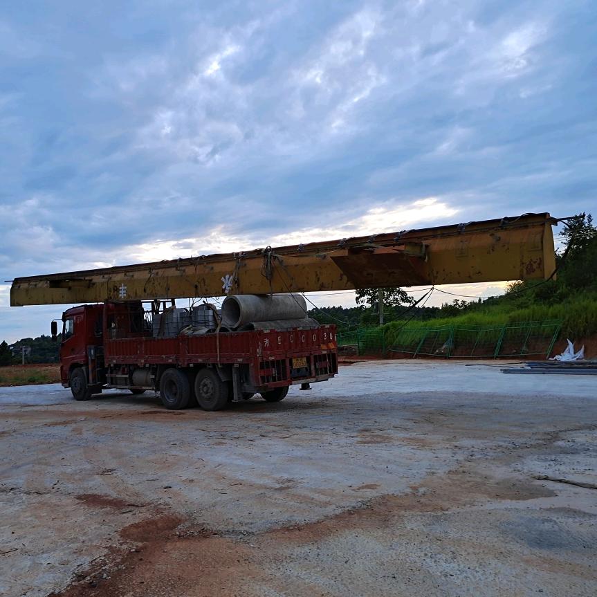 🌈开随车吊的小久（接8吨-60吨吊车业