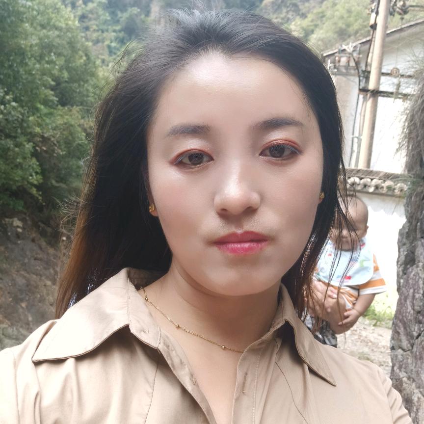 收猪小梅子