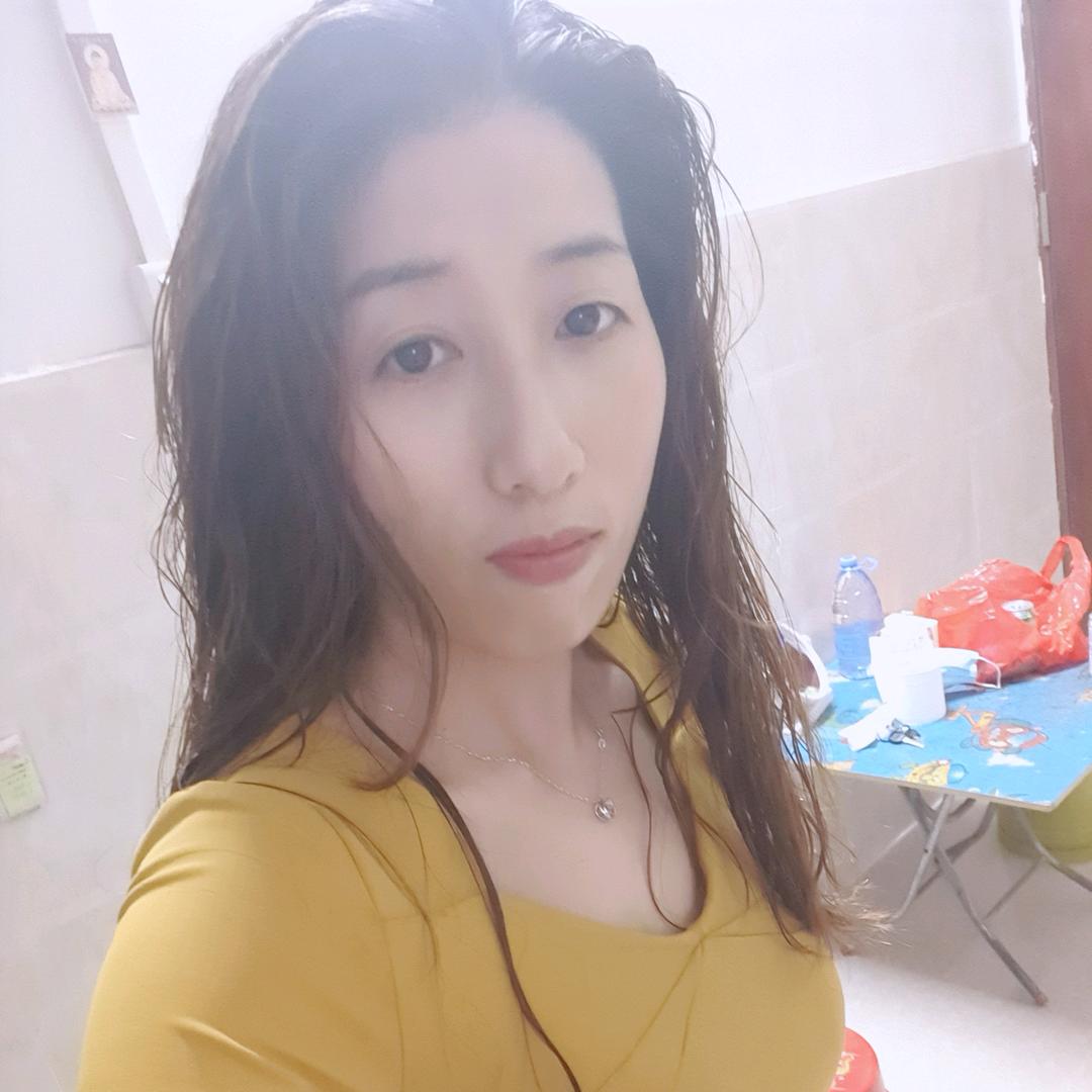 丢了幸福的猪🐷