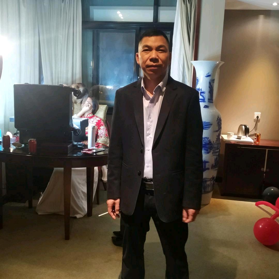 一人一车游中国