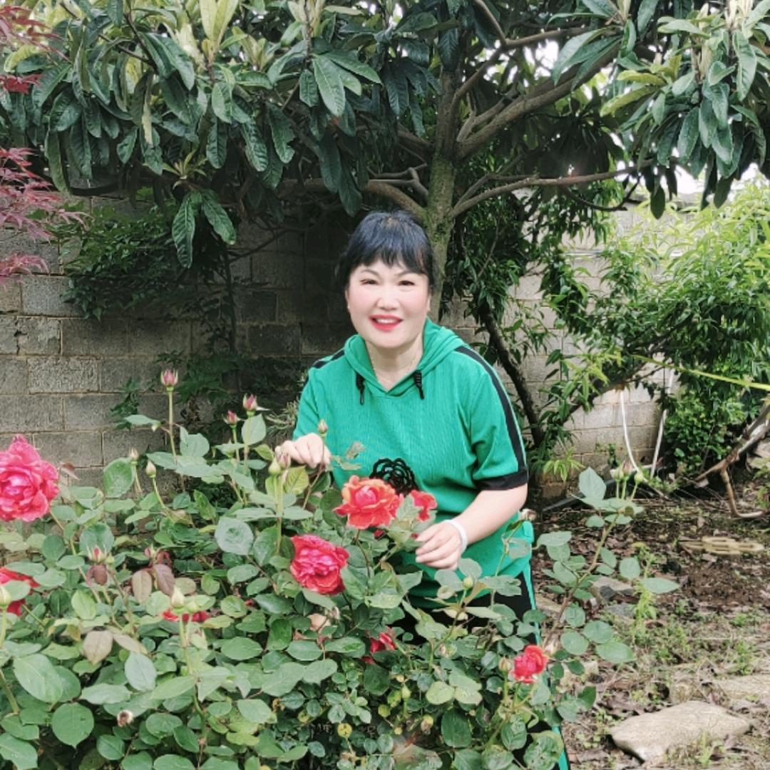周丽