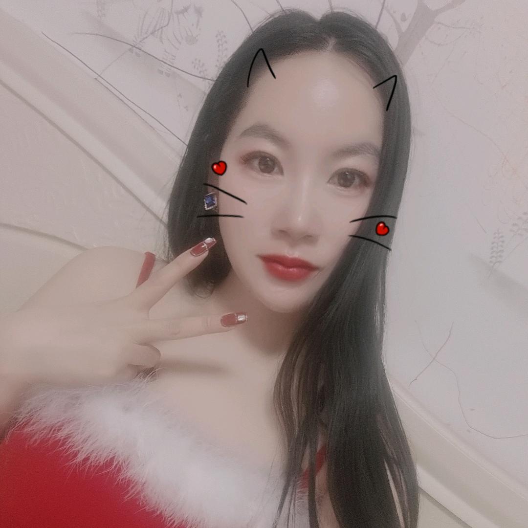 小阿姨💋_21396611