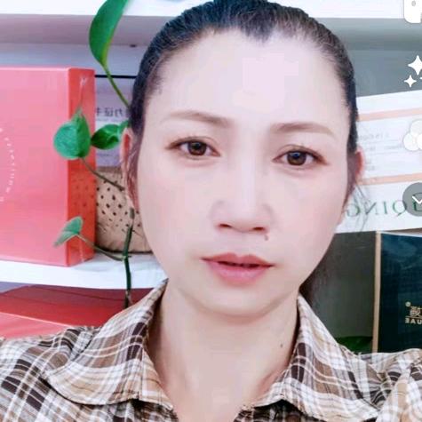 小英皮家河土鸡养殖场