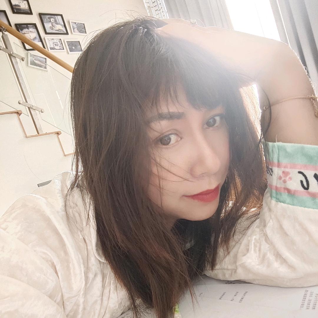 美乐（连连赞关小黑屋哦）