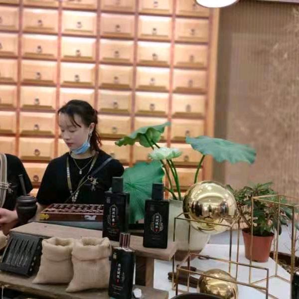 沅陵县无名理发店