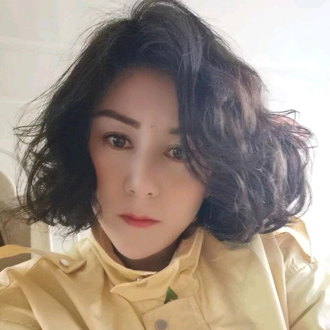 倾城肉墩墩