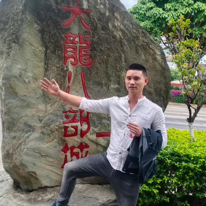 小陈哥『&爱在记忆中找你&』