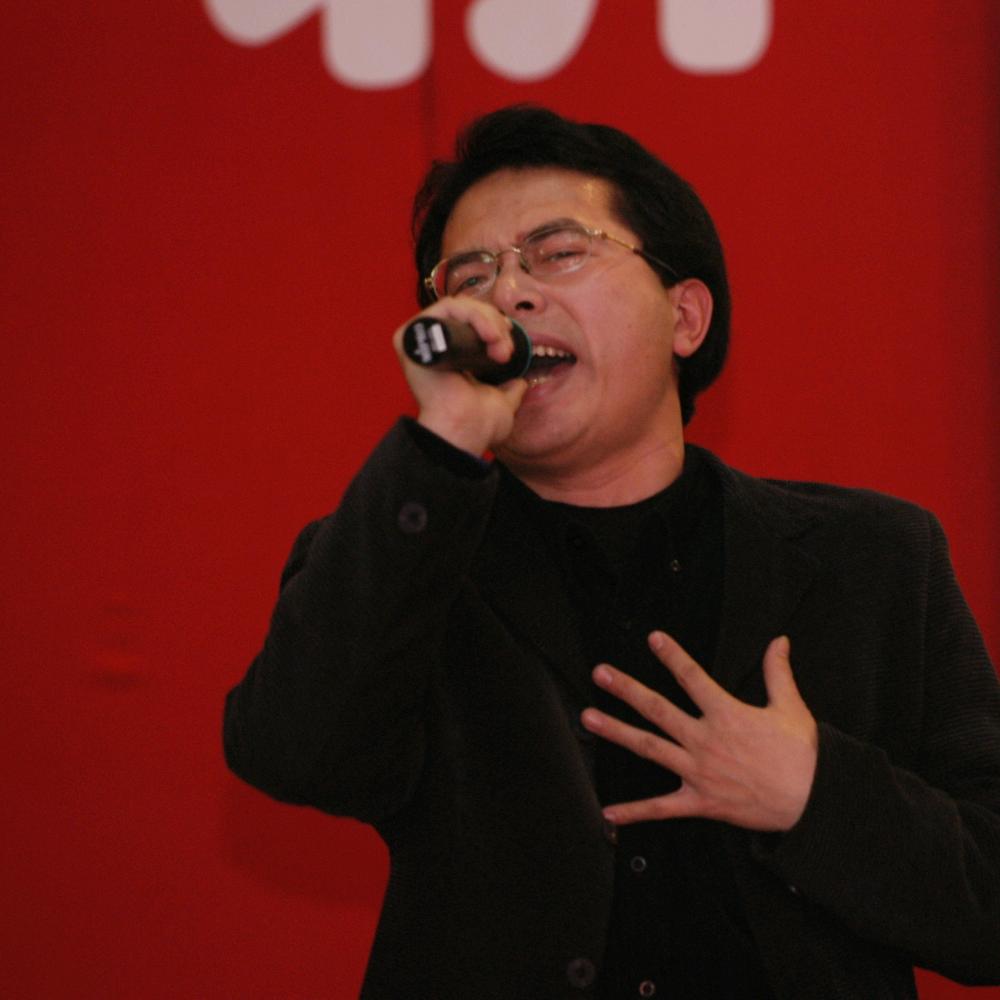 元瑀漆钢