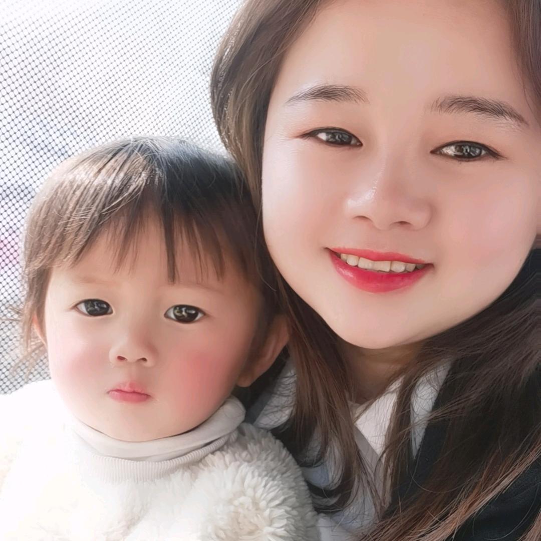 玥玥麻麻