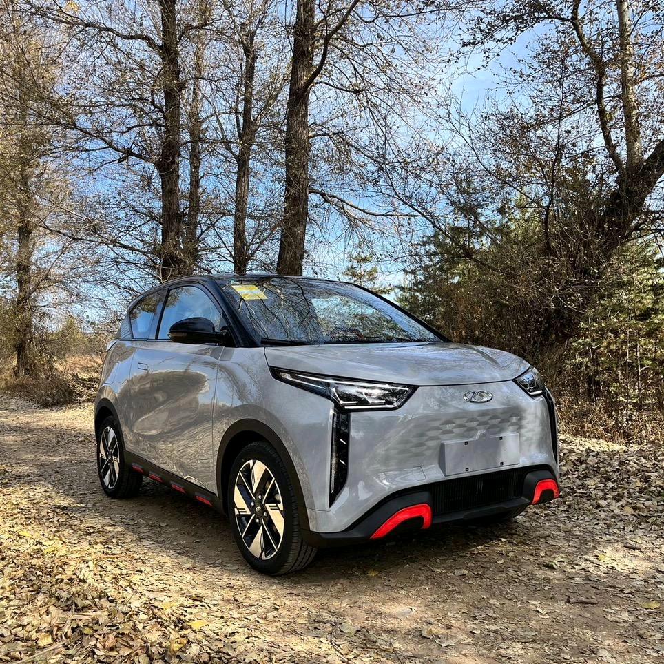 奇瑞新能源晋江绿钛4S店