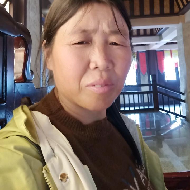 余梓怡