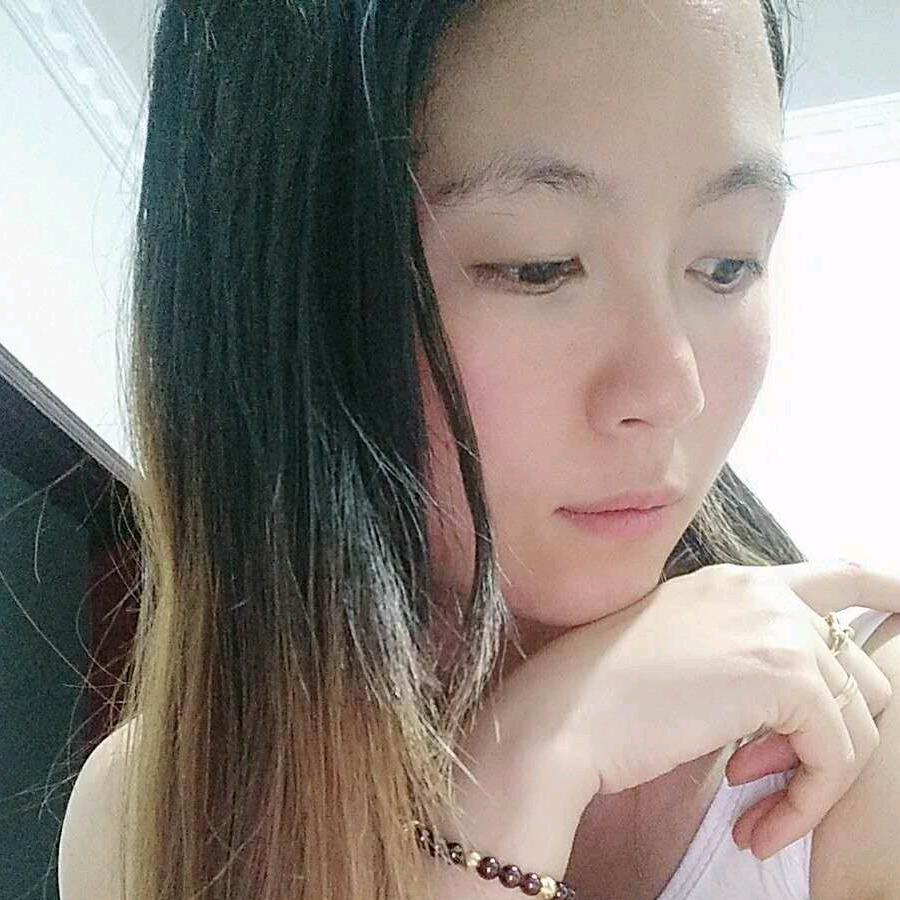 牵着蜗牛去散步🐌