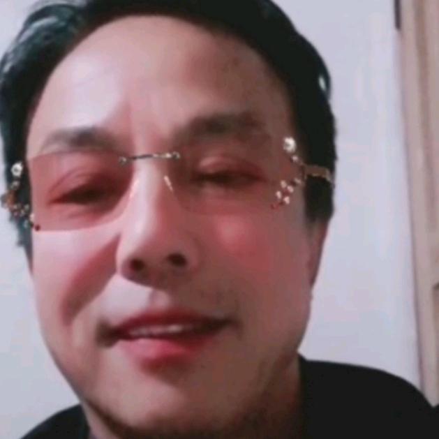 钤山乐队宋振文