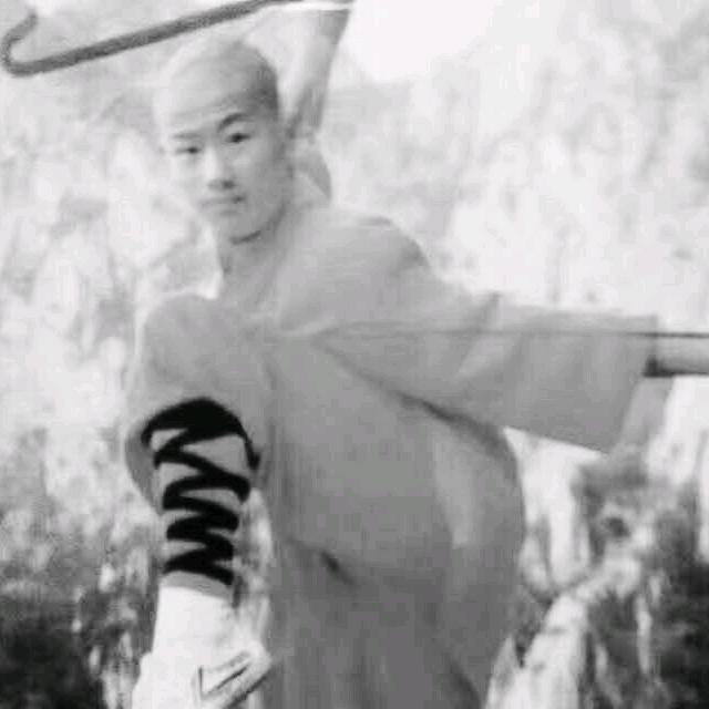 津机在飞翔
