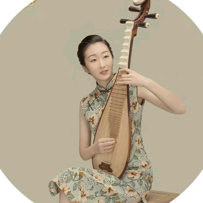 琵琶菀小姐