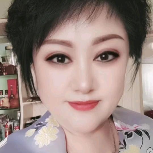 珍珍🎤母女组合（橱窗营业中）