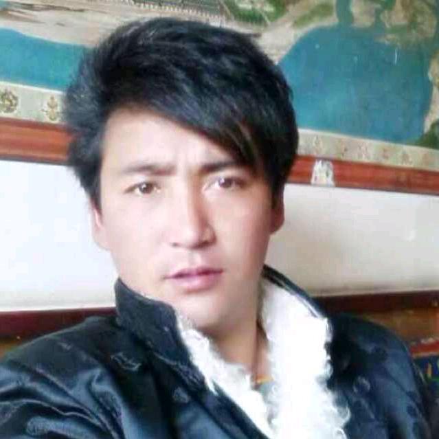 多吉琼拉