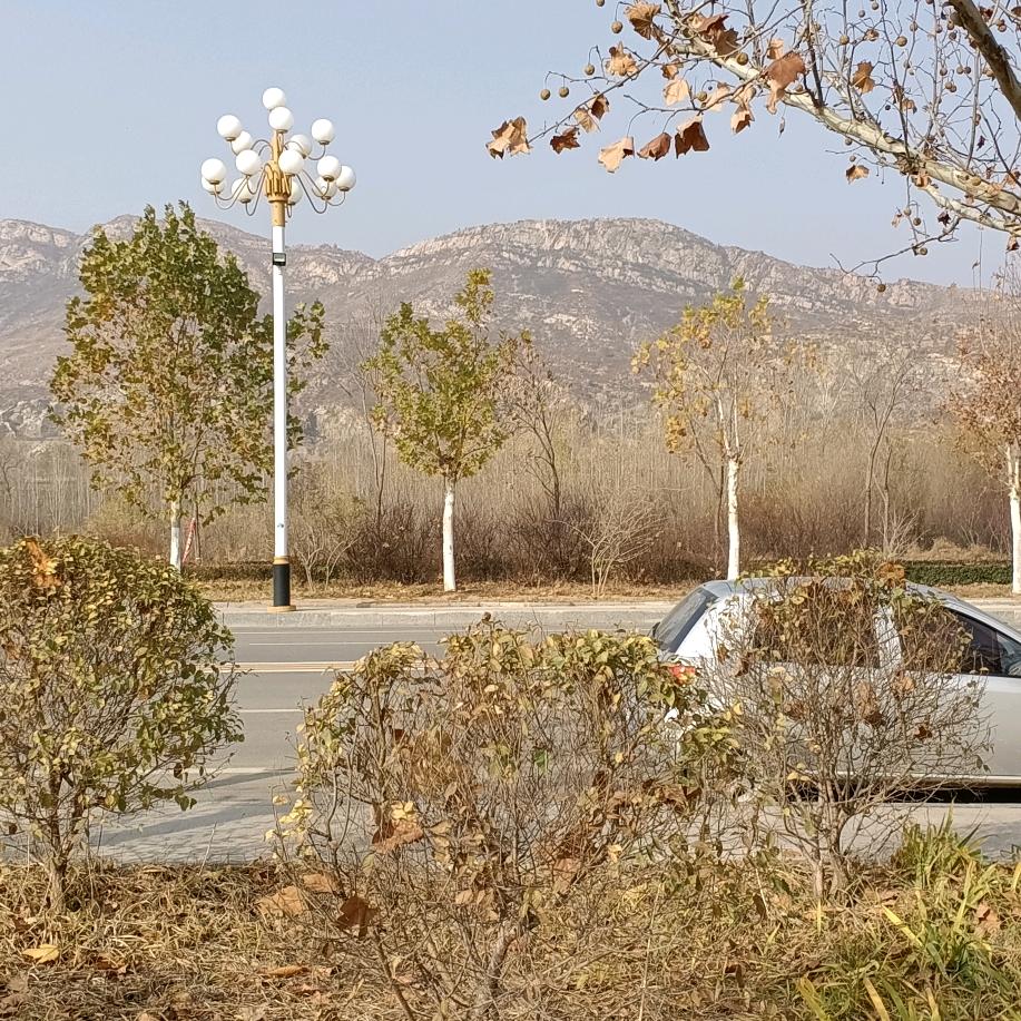 山的那边还有山