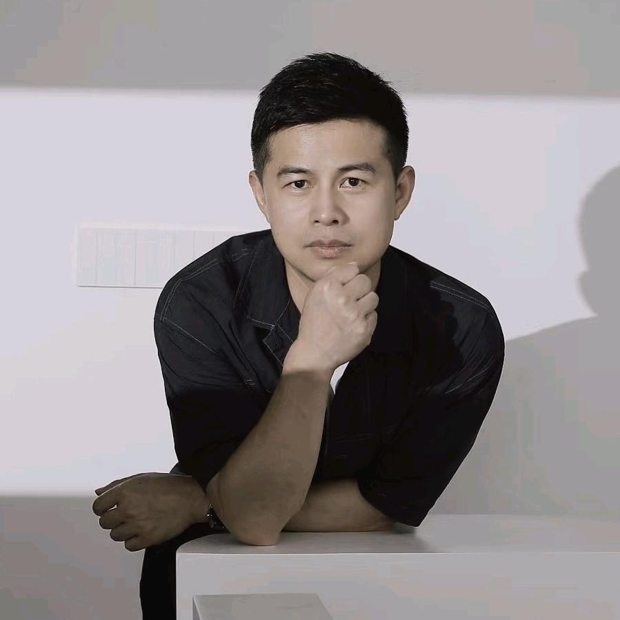 设计师妙林哥