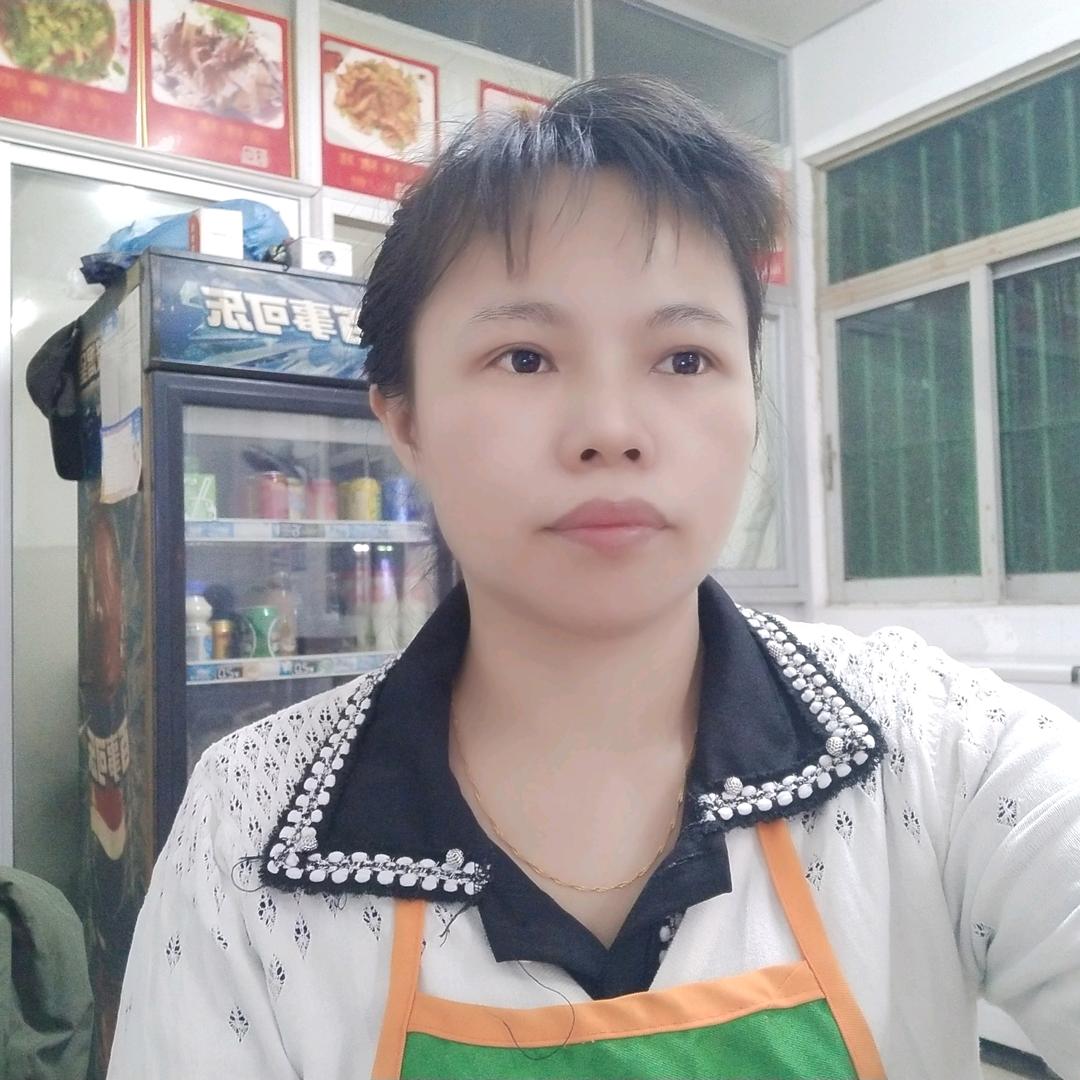 老梁山重庆面馆小玉