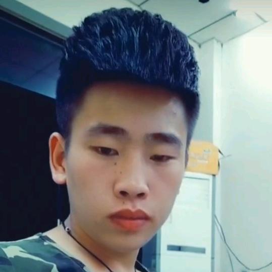 @এ᭄半颗糖ꦿ的优伤ོ🍀